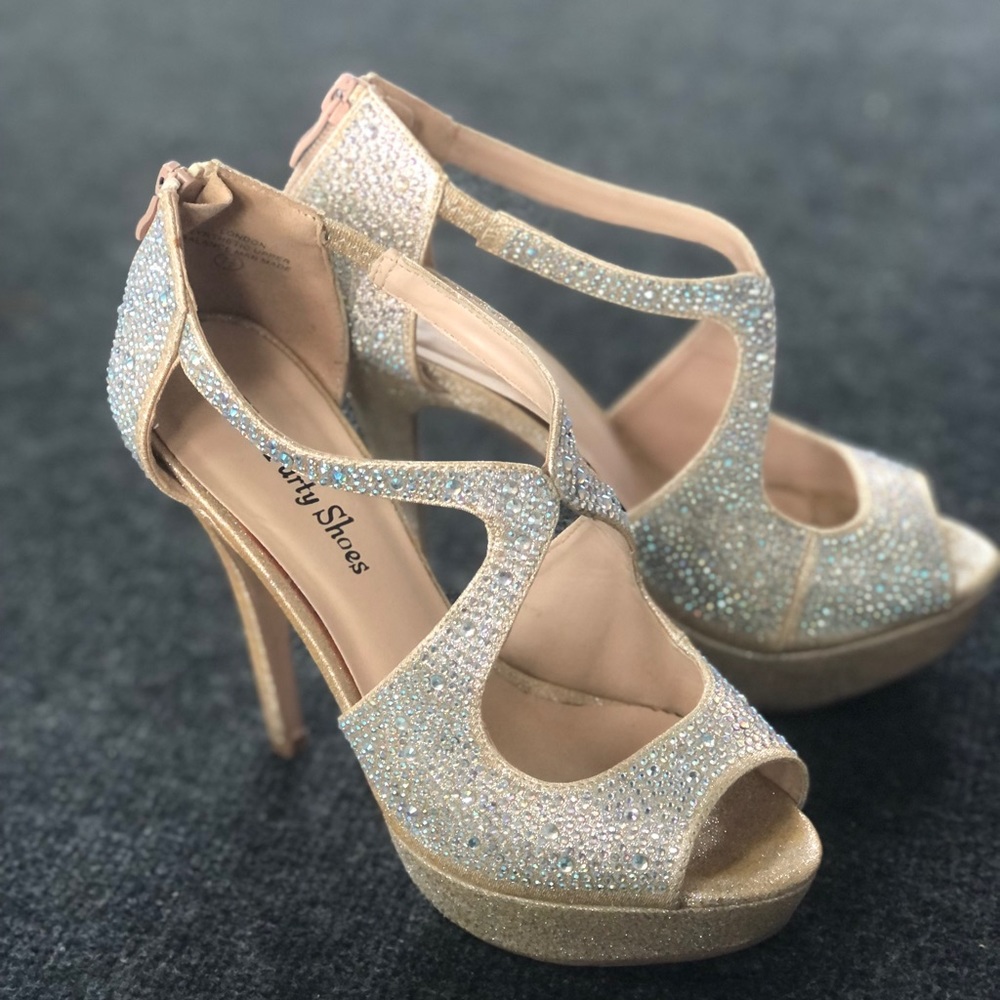 Size 7.5 Sparkly Your Party Shoes Heels